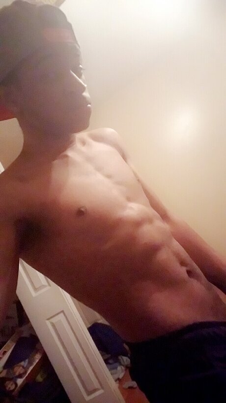 OBEY Smith nude actress images