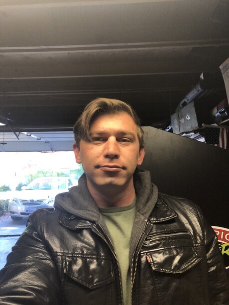 DevilDick model pretty archive