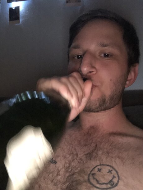 YeetOnFeet420 pretty model pictures