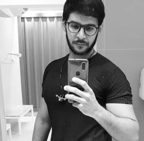 Raphael free model pictures