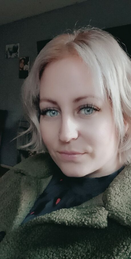 Dawn Frannie beautiful pornstar pics