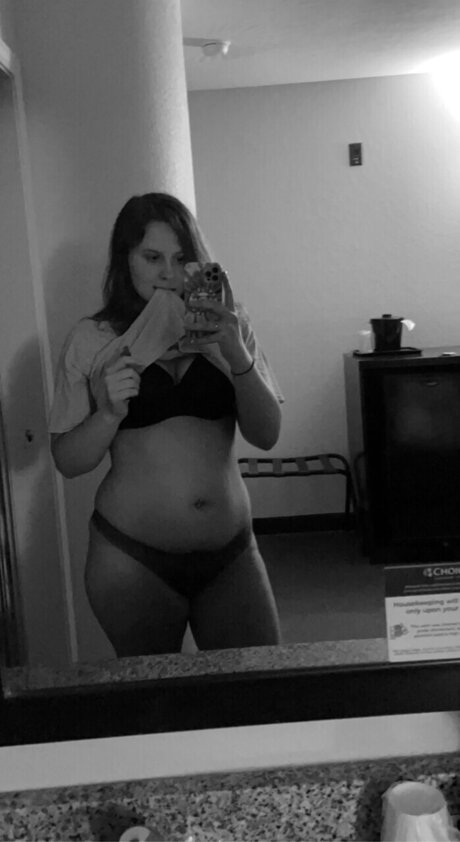 Hxnnxh pornstar beautiful archive