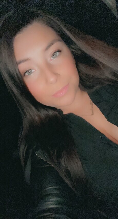 Karolane Chasse Michaud art star img