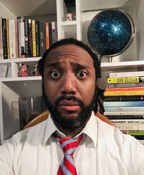 Professor No Pants exclusive actress pictures