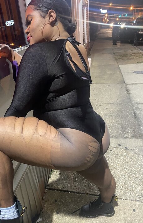 Cierra model adult archive