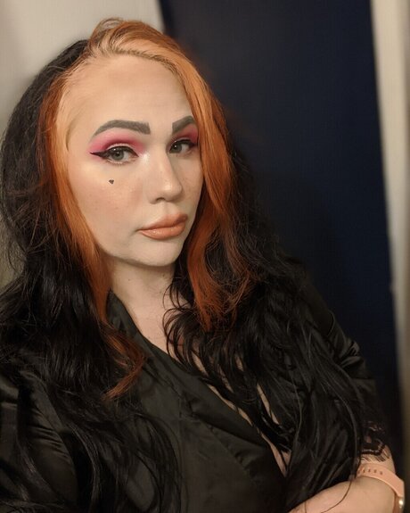 Erica Monarch model hd photos