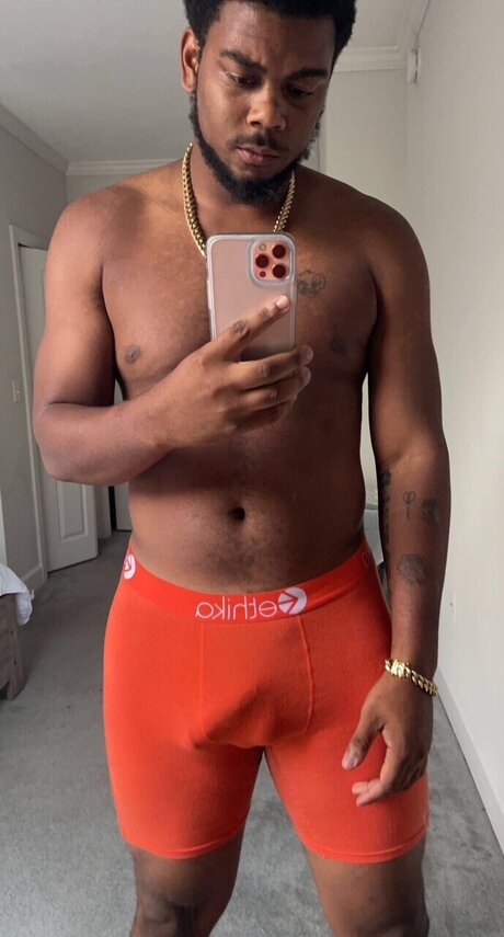 RockoutZipp exclusive model images