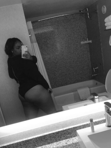 Baby Jenae sexy actress pic