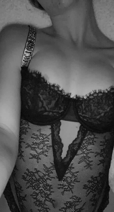 Carlee sex actress galleries