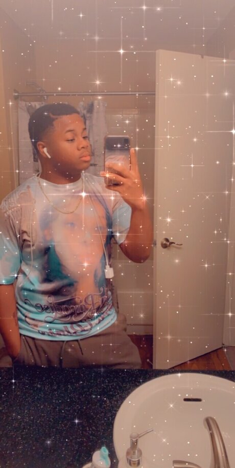 Mario king_ pornographic model pic