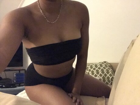 Tina Tantalizing Trix naked pornstar photo