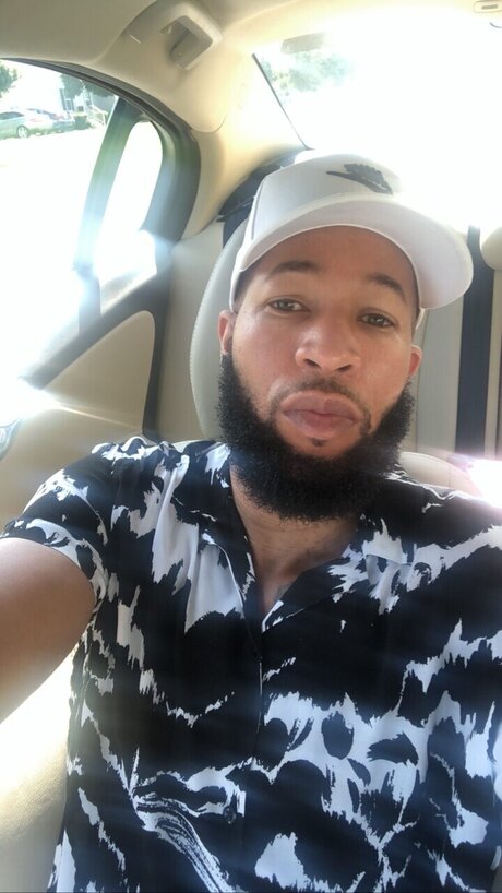 anthony model perfect pic