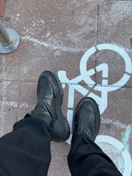 Andres adult model photos