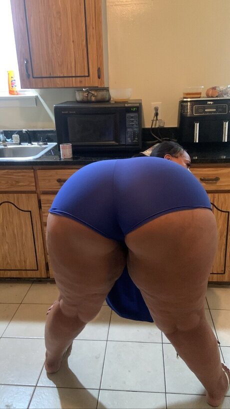 ThiickYellaBone best actress archive