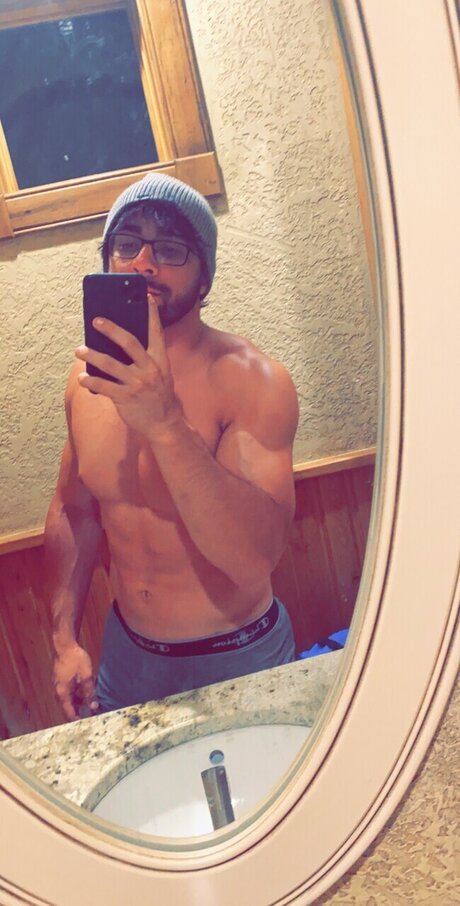 Ryder Fuller pretty star picture