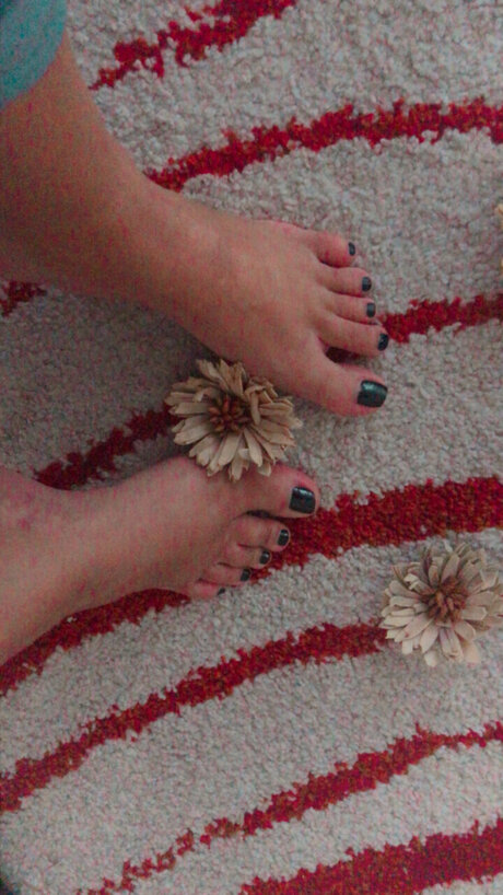 Sassyfeets pornstar sexy photo