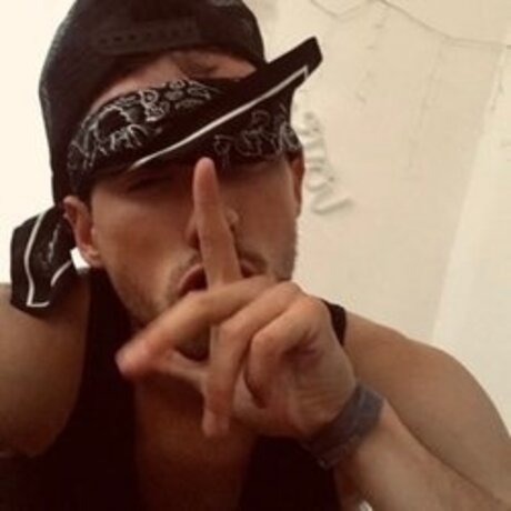 AVOCADO sexy actress picture