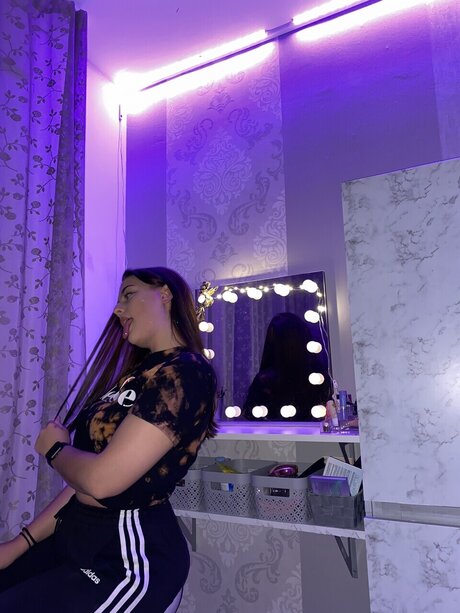 Zuza Lbzk free pornstar galleries