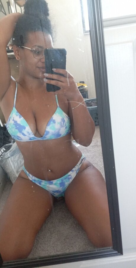 Nicci B pornstar top image