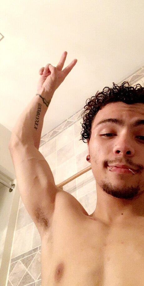 Master Artemis free star picture