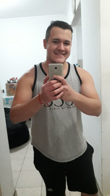 Alex Peters high quality actress photos