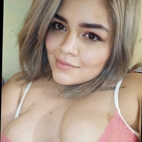 Yaritt erotic actress image