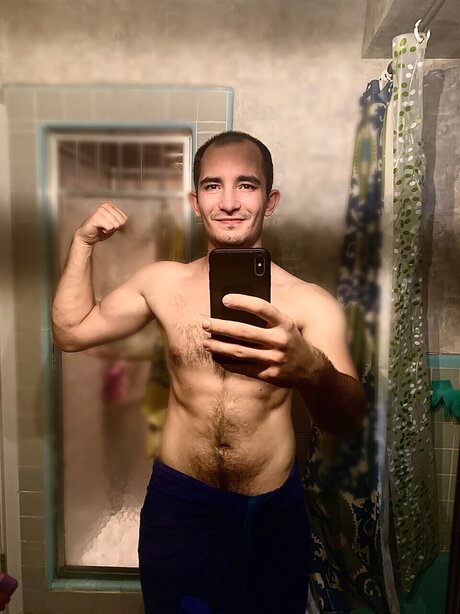 Aleks G pornstar hot picture