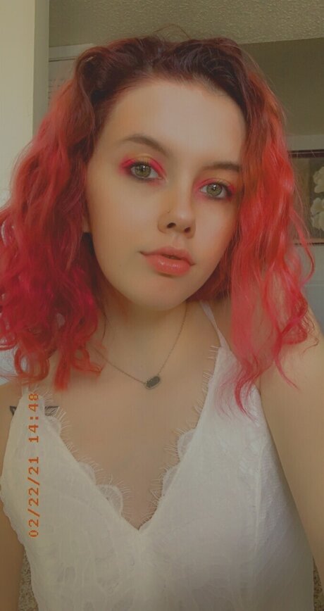 Lexia art actress img