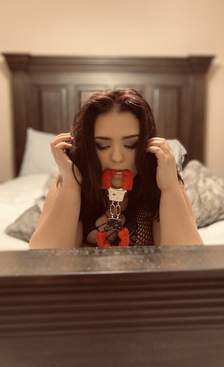 Jenna Cloud erotic actress img