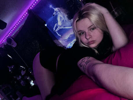 Lil Freak_ hd pornstar pics