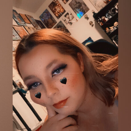 Holly exclusive pornstar gallery