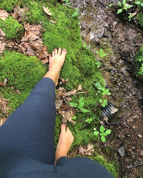 Big Feet Tall Goddess_ hot star photos