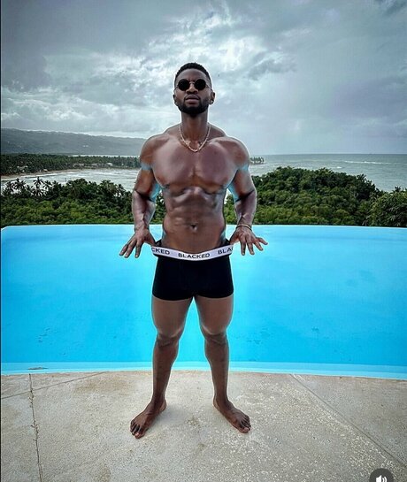 NelsonMandingo X model nice pictures