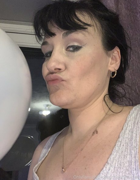 chezzmanifestation perfect star pic