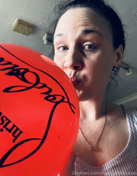 chezzmanifestation model hot pics