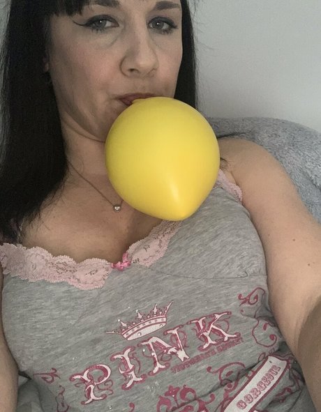 chezzmanifestation pornstar hot pic