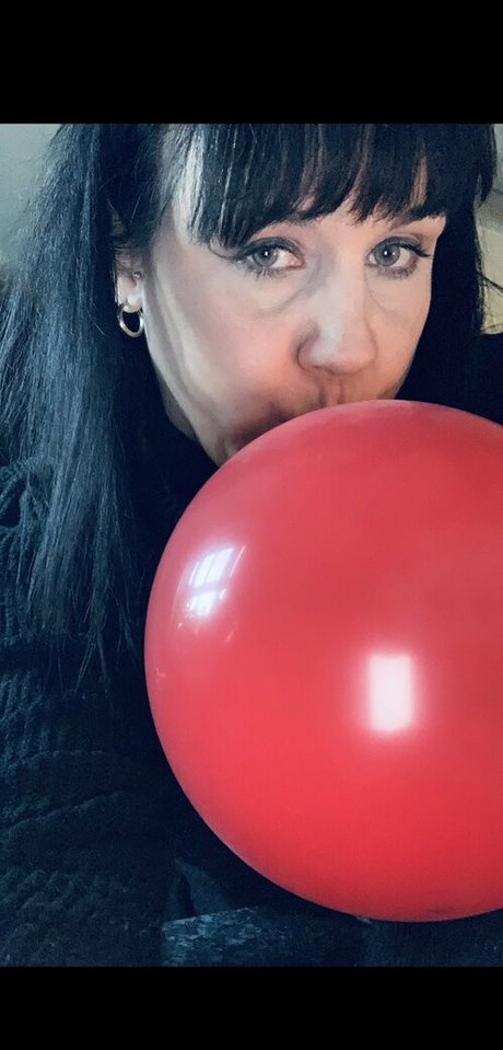 chezzmanifestation nudes star image