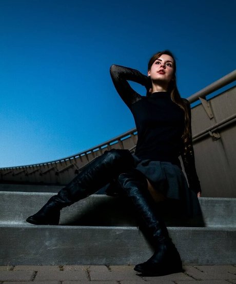 Raineemery sexy actress archive