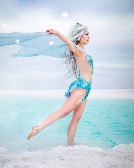 Raineemery sex actress galleries