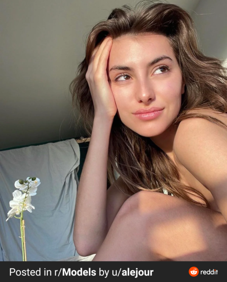 Clemence Navarro Bastin top star photo