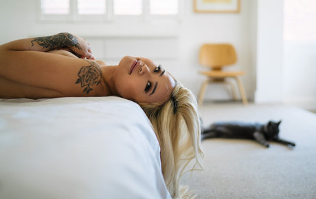 Sarinasong xxx model picture