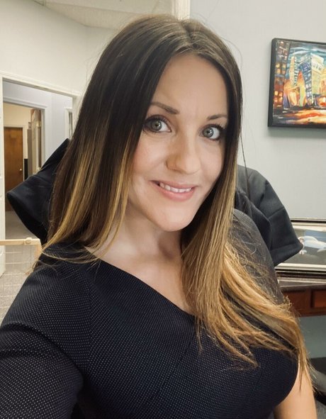 onegoodbumblebee model exclusive pics