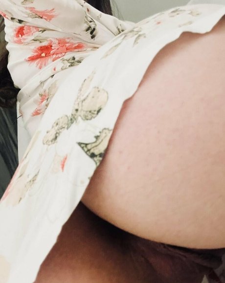 onegoodbumblebee pornstar exclusive galleries