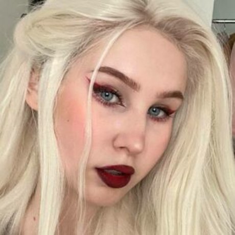 Malymvo4ka nudes actress galleries