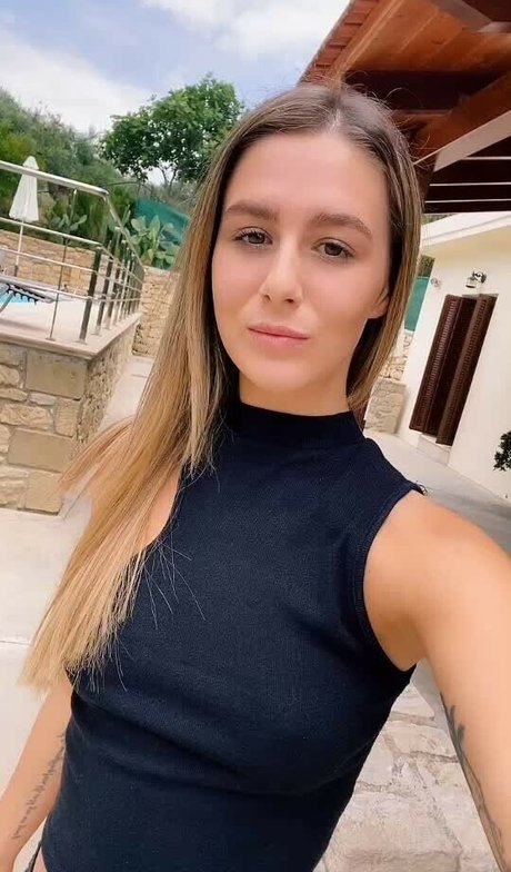 Bunnycutie adult actress pictures