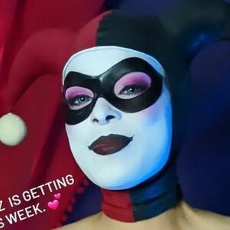 Enasni Vee pornographic actress photos