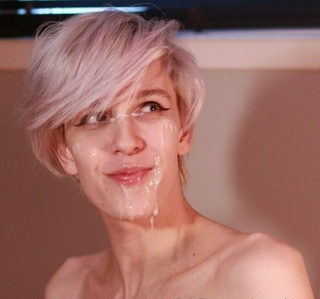 watashimax sexy model pic