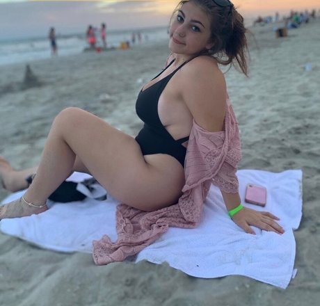 small cock shemale onlyfans hot naked image