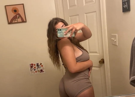 Talea sexy actress image