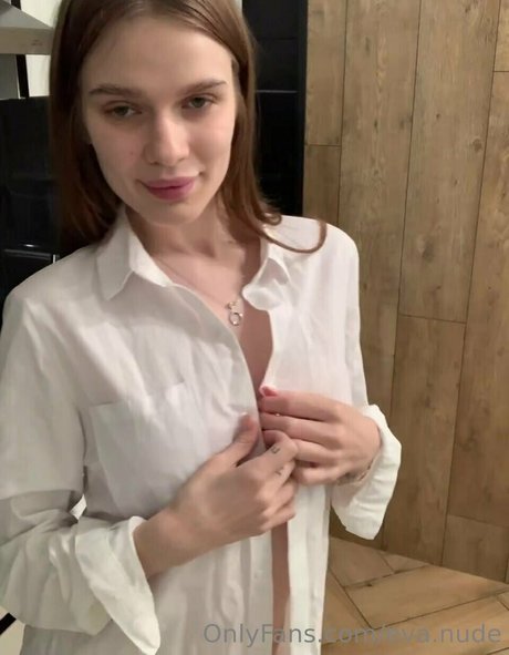 eva nude11 sex model pics